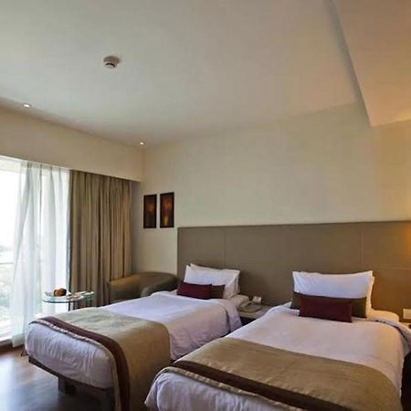 Spree Shivai Hotel Pune Pimpri-Chinchwad Номер фото