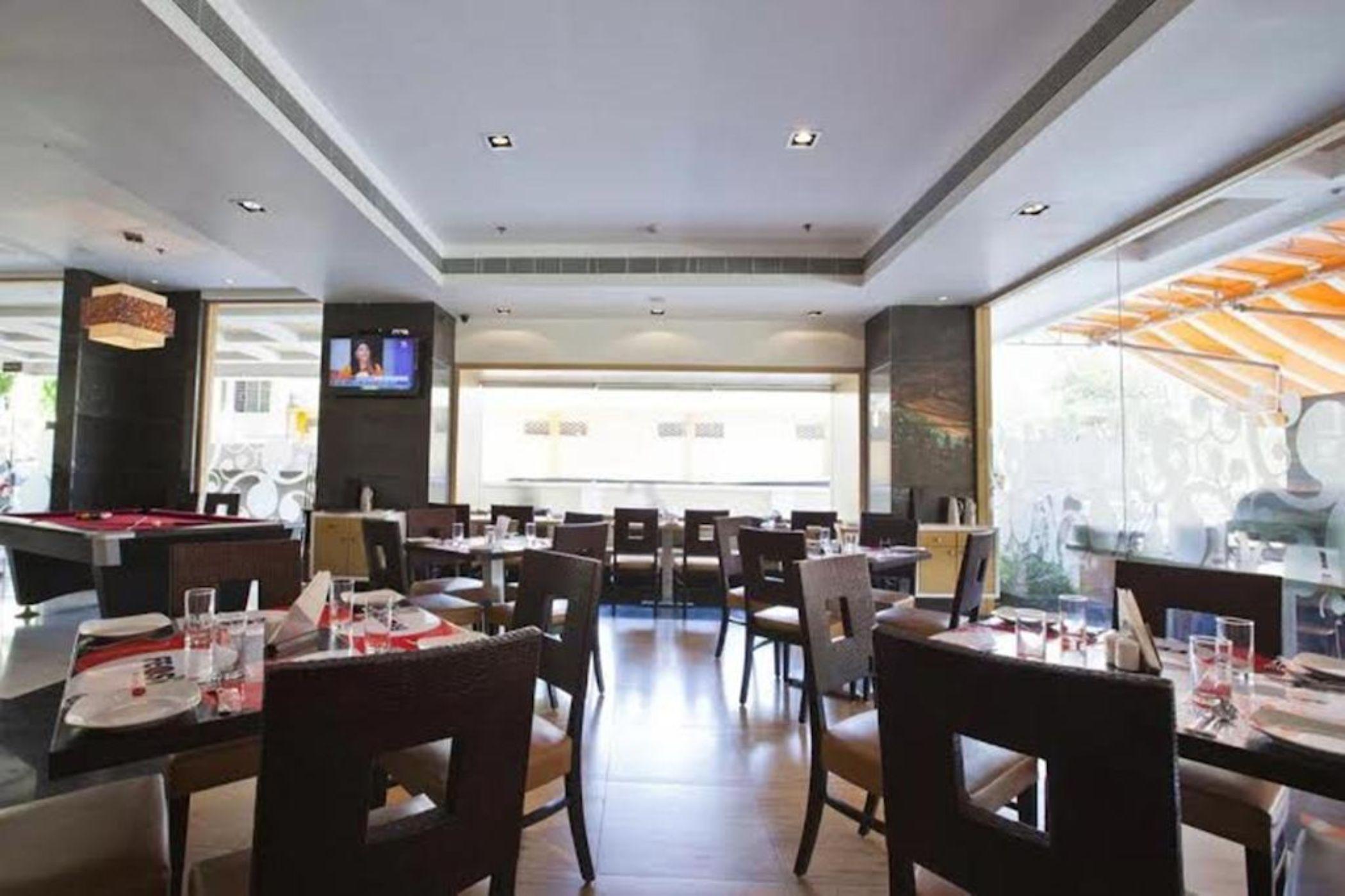 Spree Shivai Hotel Pune Pimpri-Chinchwad Екстер'єр фото