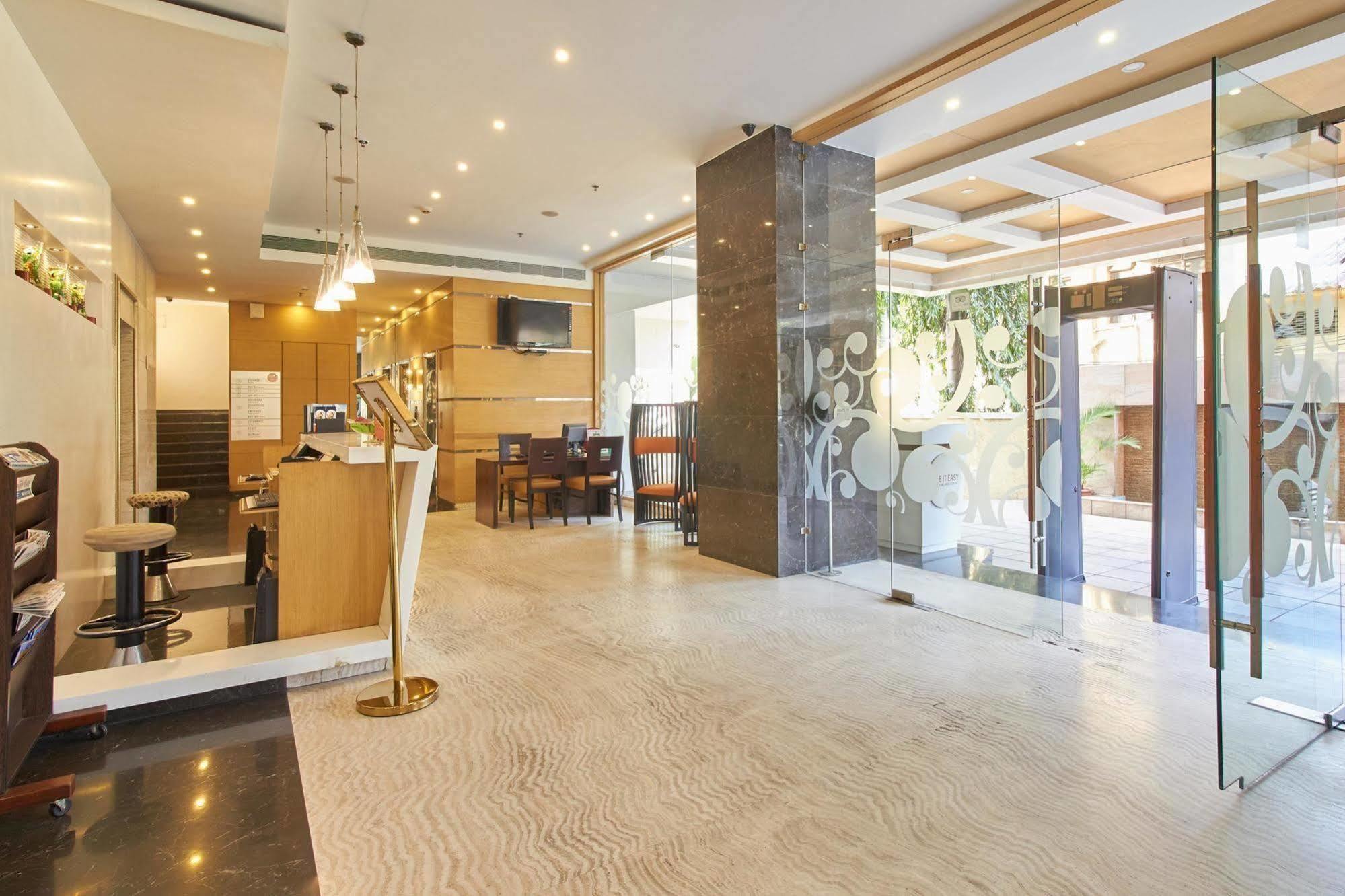Spree Shivai Hotel Pune Pimpri-Chinchwad Екстер'єр фото